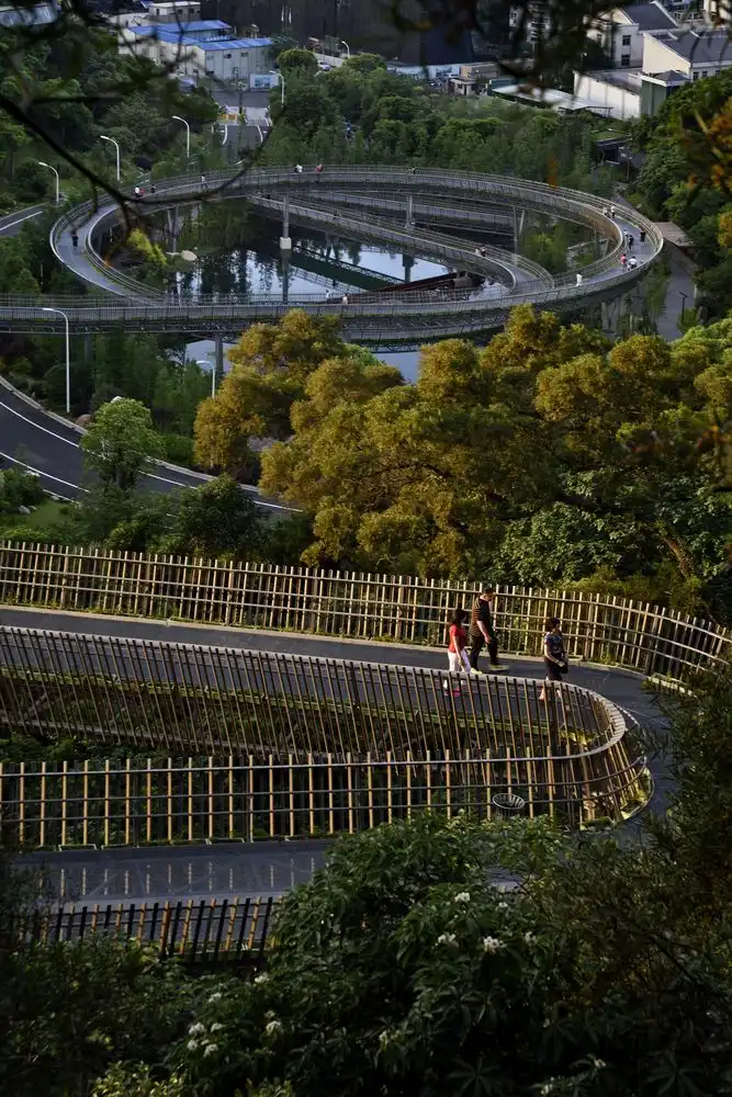 China Fuzhou Jin Niu Shan Trans-Urban Connector design