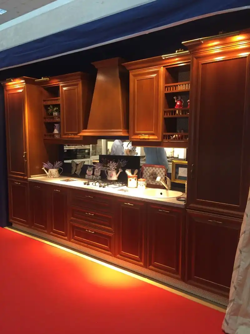 Classic rustic sold wood kitchen cabinets
