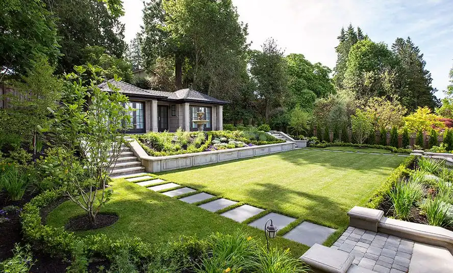 Clean front yard landscape