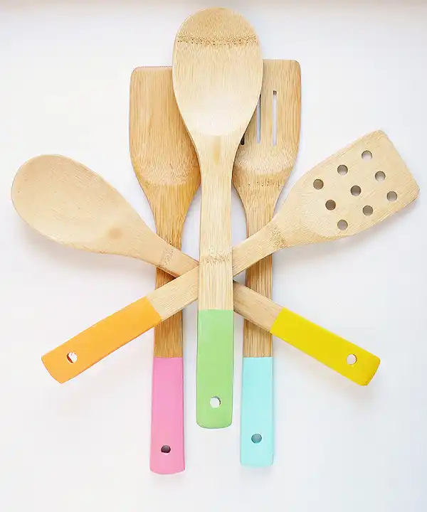 Color dipper wood kitchen utensils
