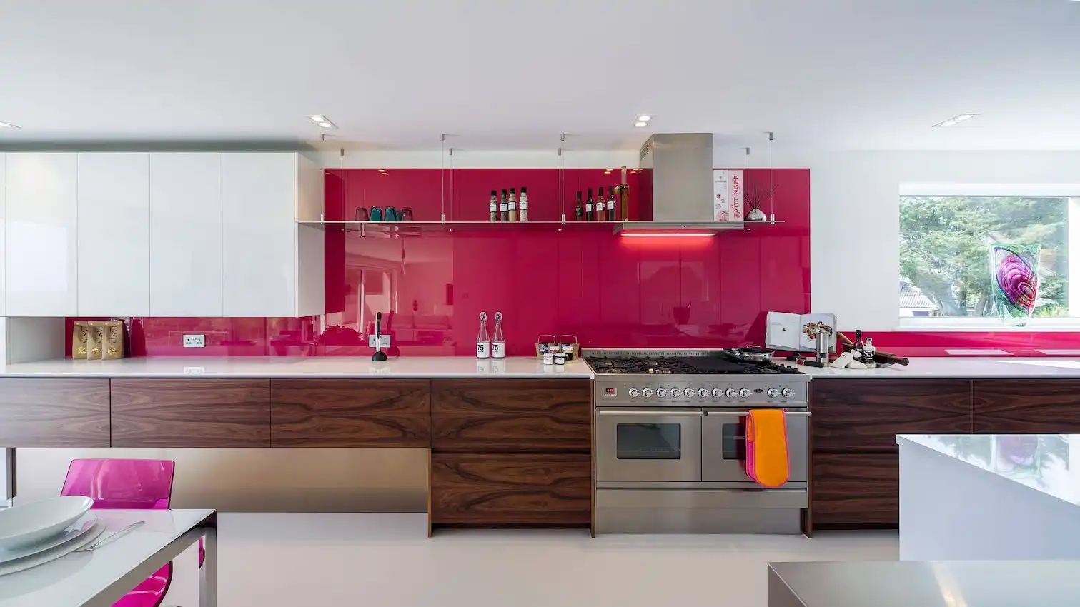Color in kitchen