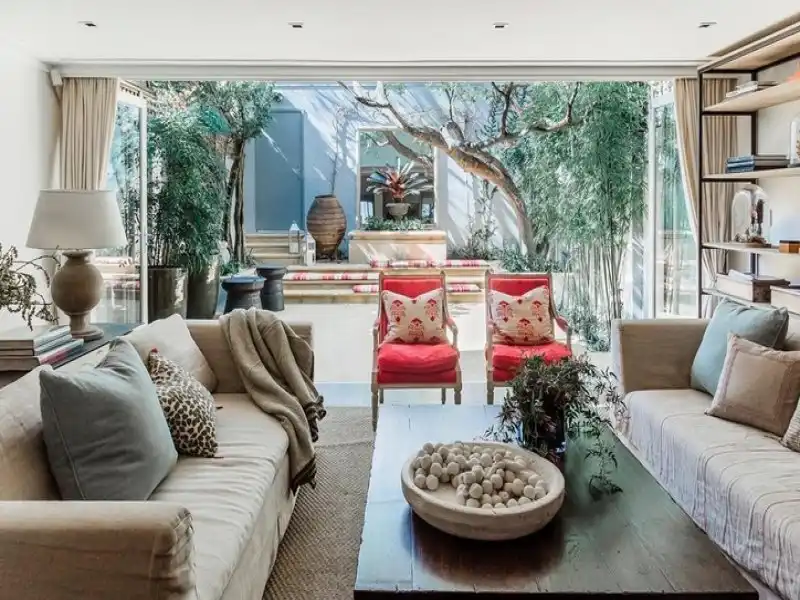 Combine indoor with outdoor design