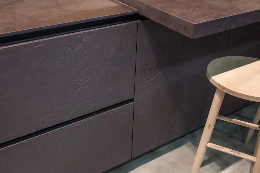 Concrete counter corner 1024x683