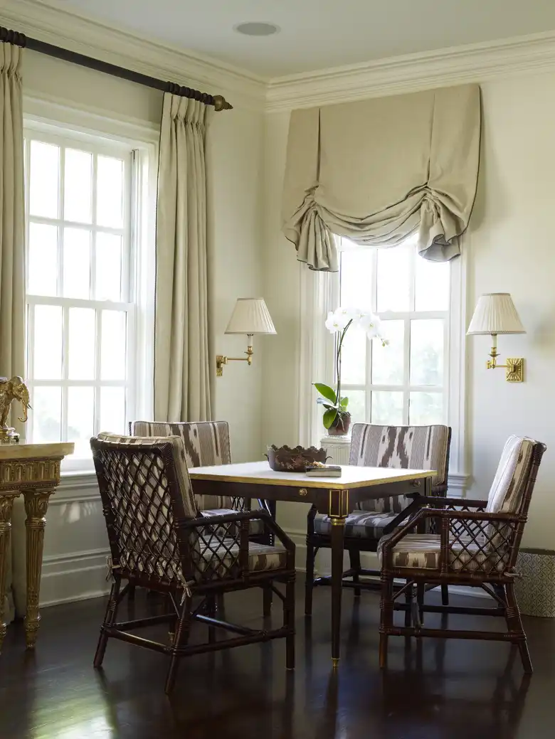 Contrasting designs together