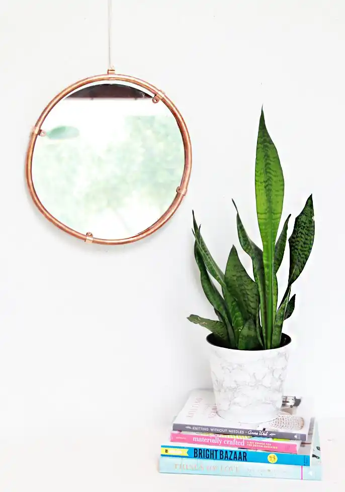 Copper edge round mirror
