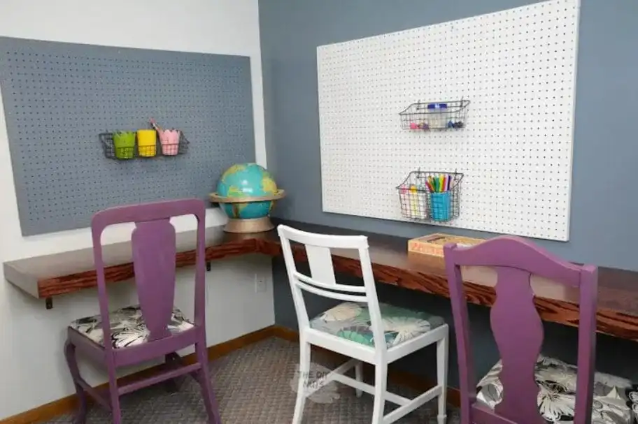 Corner Floating Desk Plans