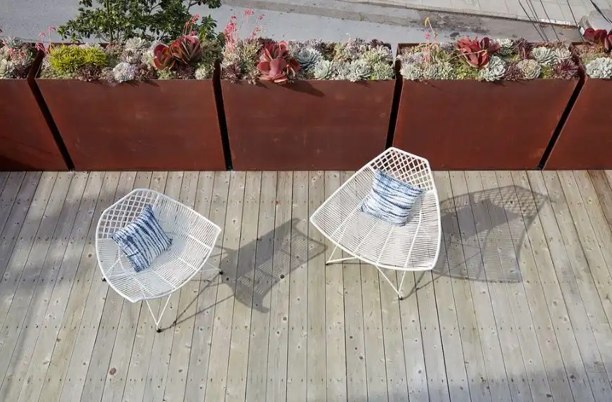 Corten modern planters - fence design