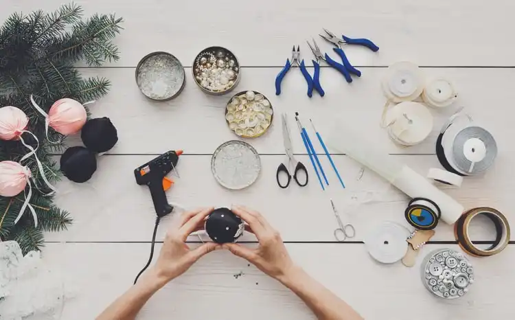 what is a craft table