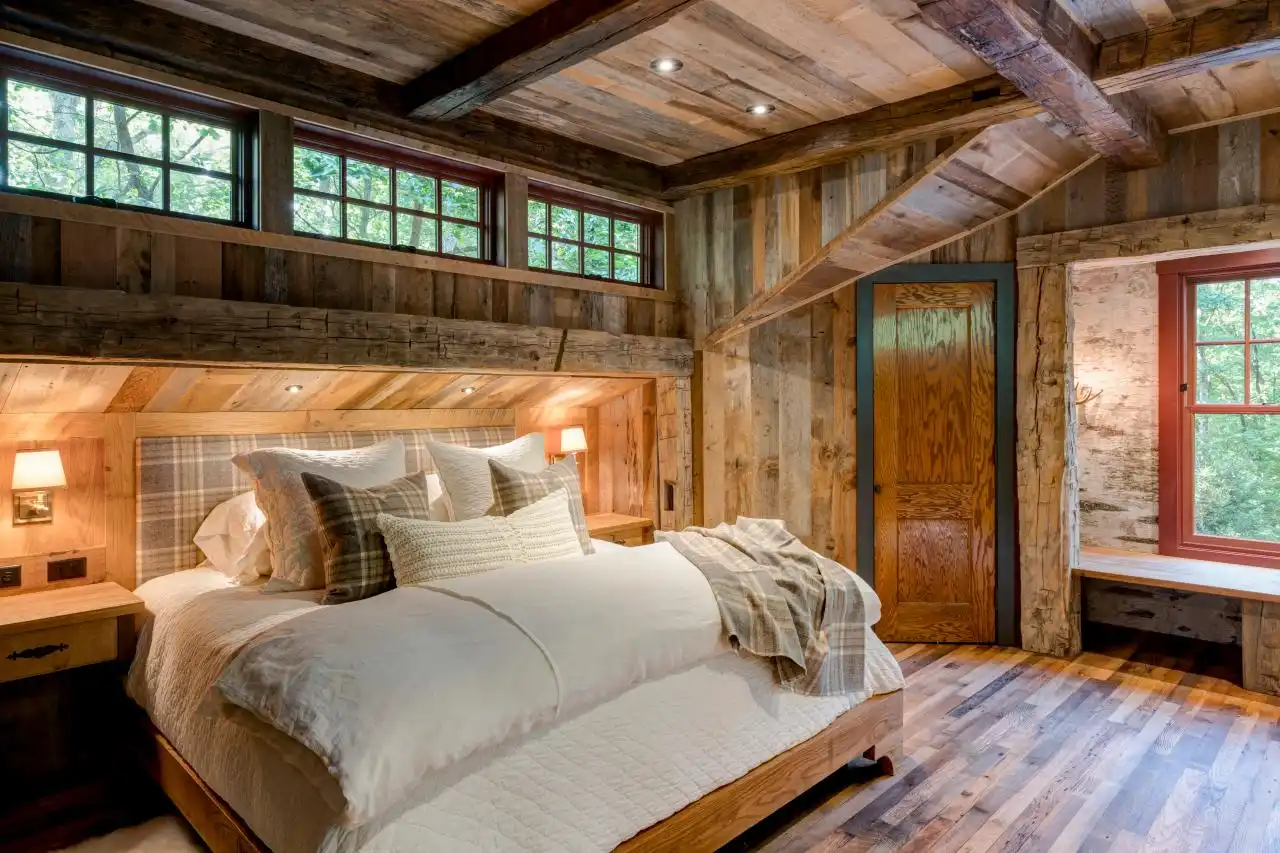 Craftsman bedroom storage crannies