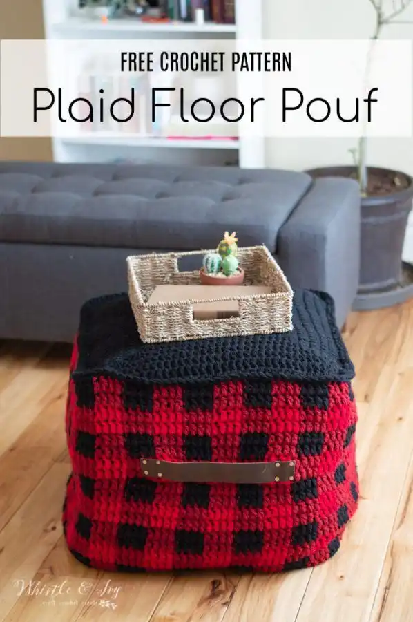 Crochet plaid floor pouf table