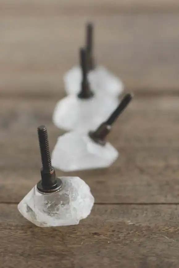 Crystal drawer knobs
