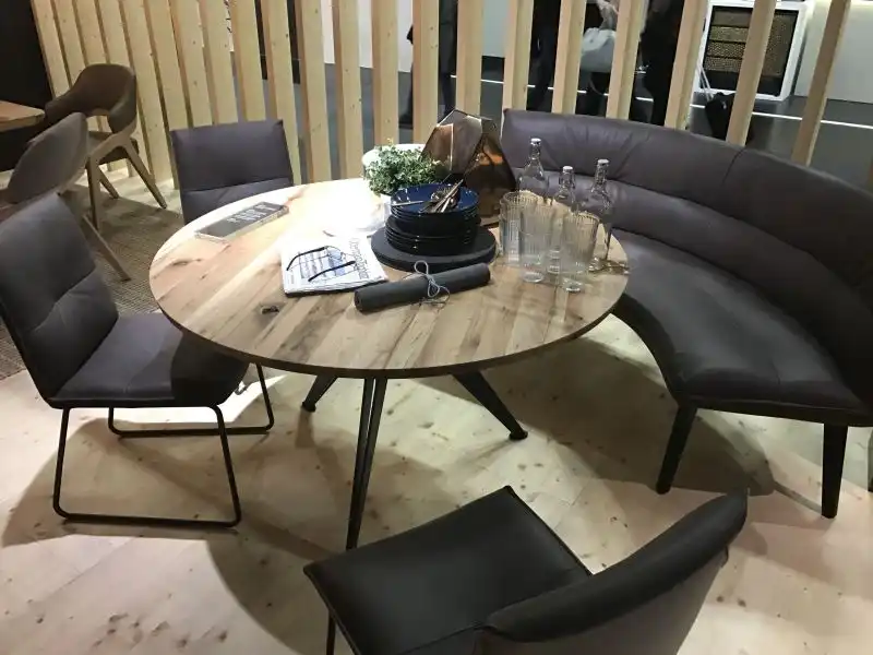 Curved bench for round table