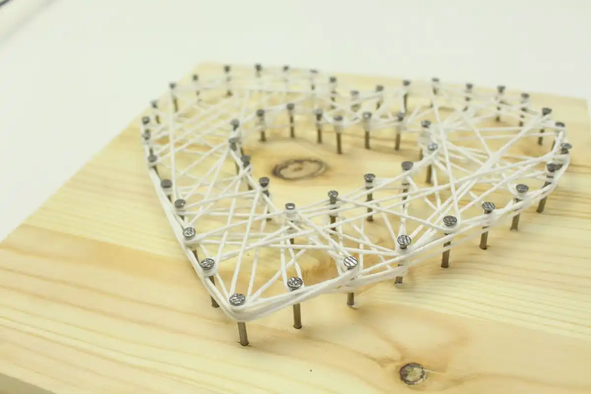 Custom string art DIY