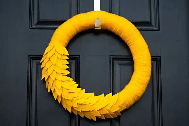 DIY Autumn Wreath