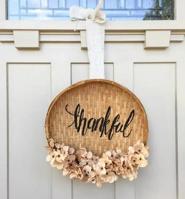 DIY Basket Wreath for Thanksgiving