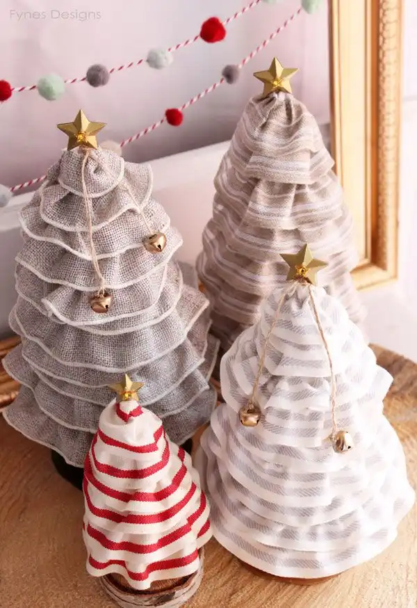 DIY Christmas Tree Cones