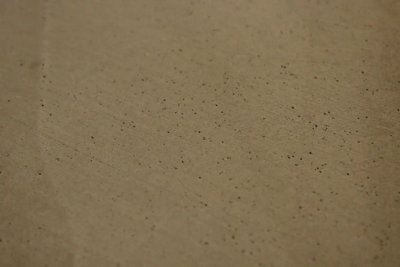 DIY Concrete Kitchen Countertops air bubbles
