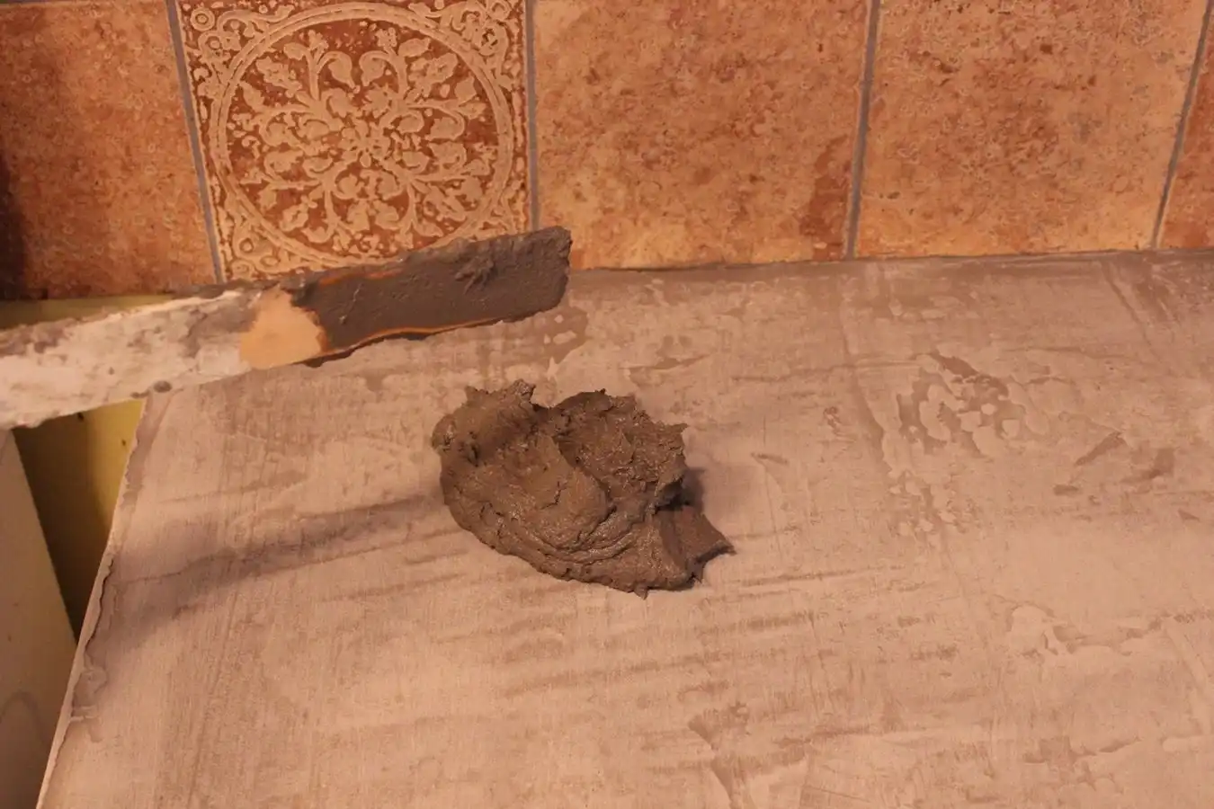 DIY Concrete Kitchen Countertops step4a