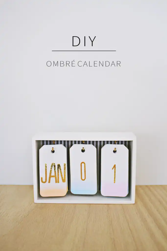 DIY Desk Calendar