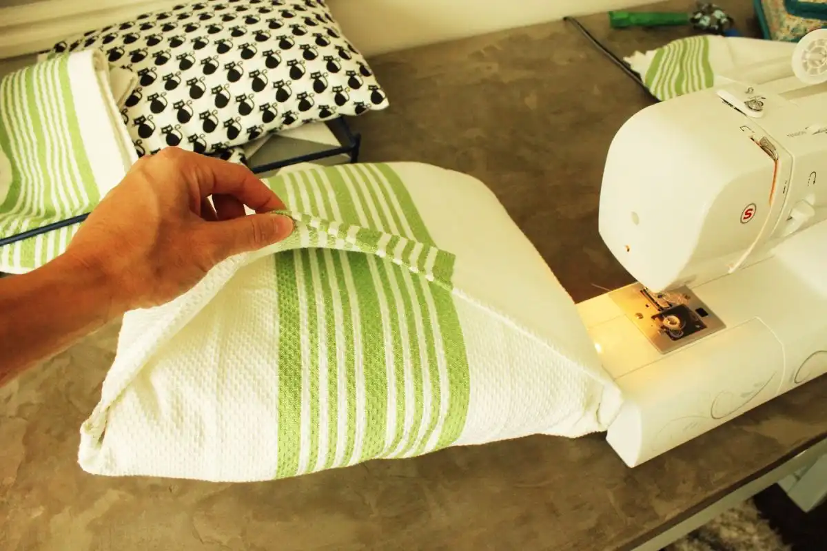 Because the overlap on this large pillow