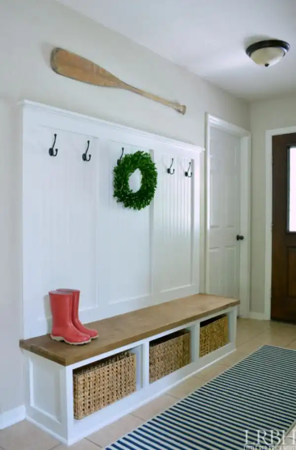 Wide bench and coat rack combo