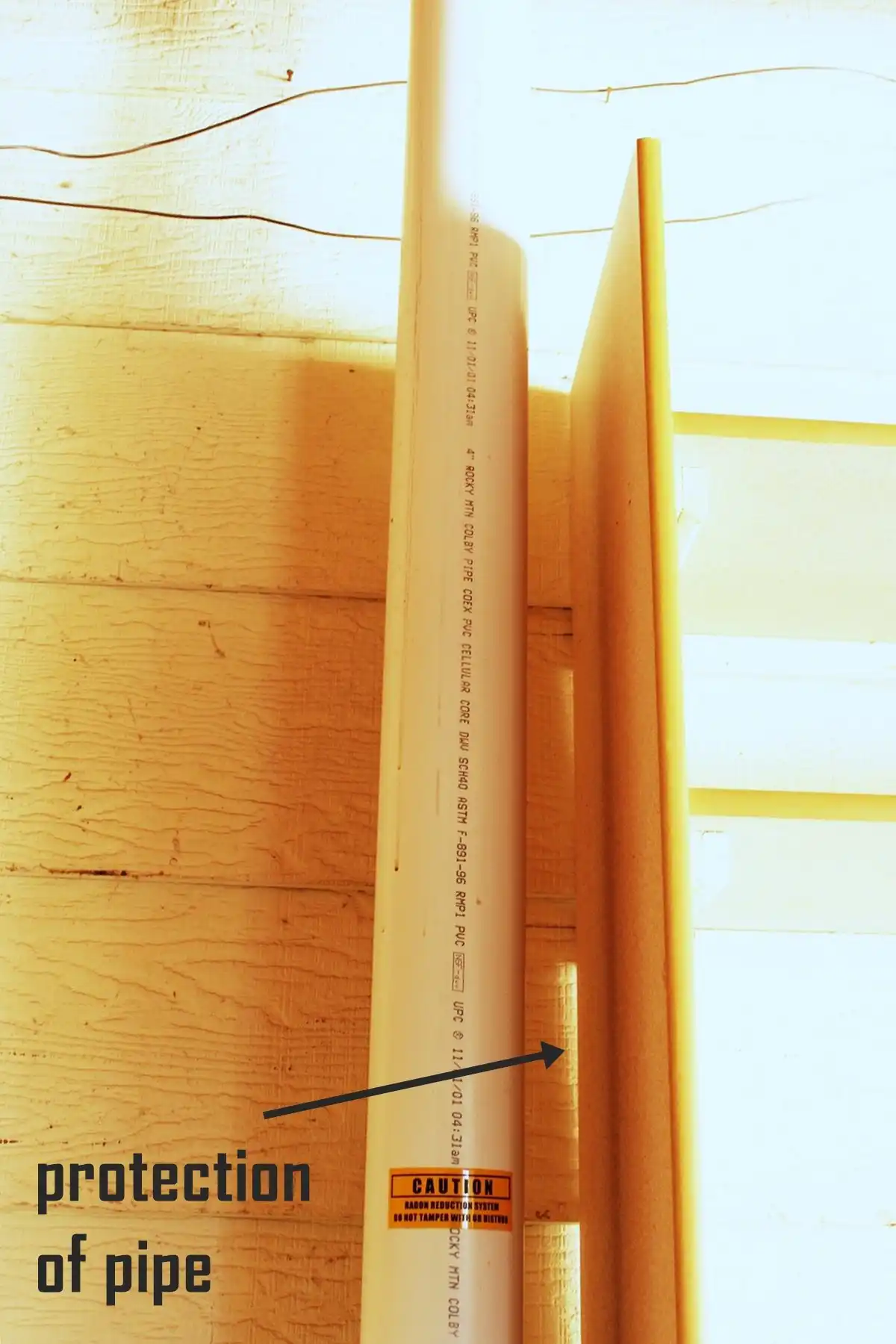 DIY Easy Built in Shelves side shelving is important