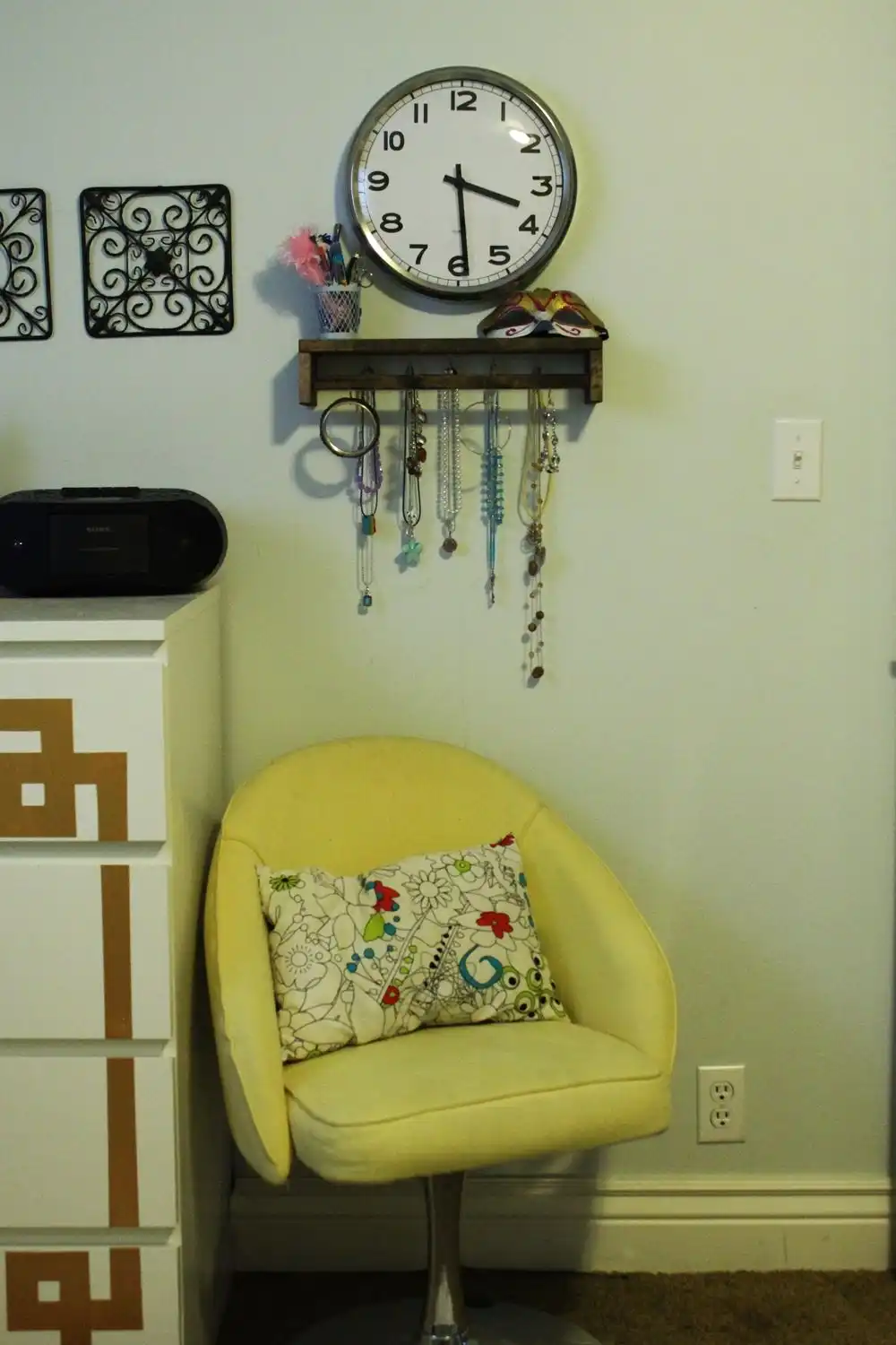 DIY Jewelry Holder from an Ikea spice rack