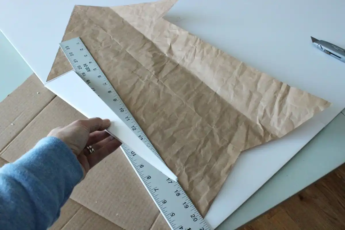 DIY Marquee Sign - check the corners