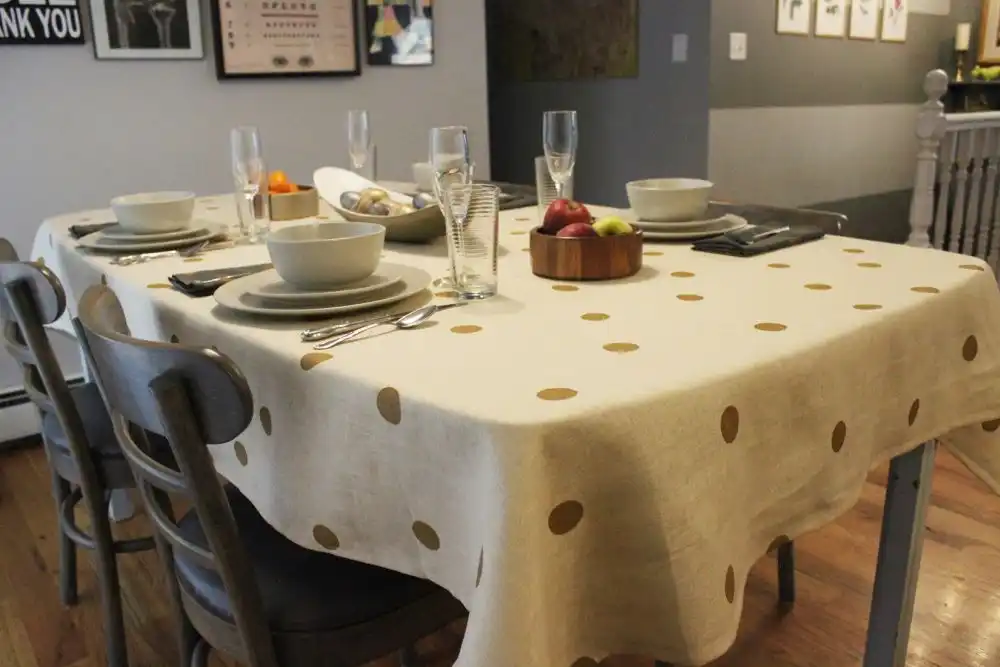 DIY Polka Dot Tablecloth For Thanksgiving Dinner
