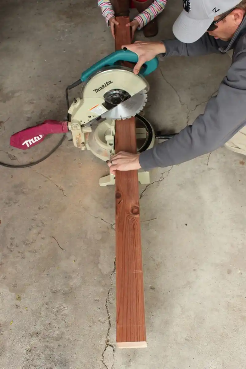 DIY Raised Flower Box-miter saw