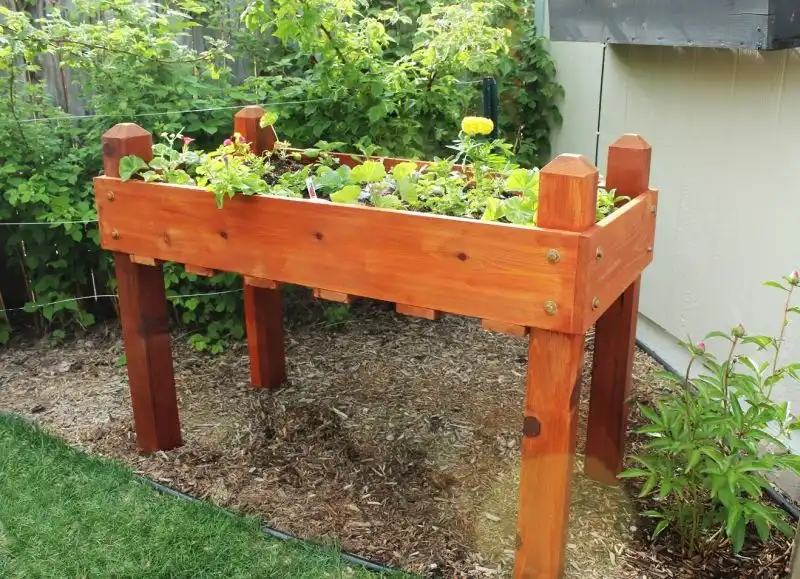 DIY Raised Planter Box