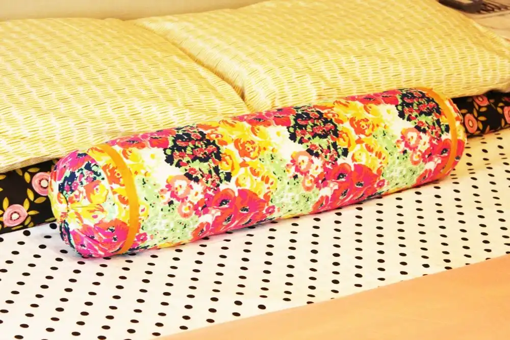 DIY Sew a Bolster Pillow Project