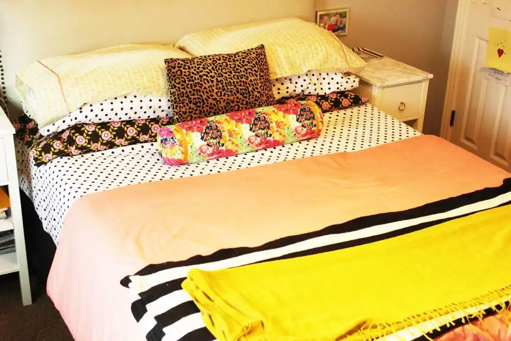 DIY Sew a Bolster Pillow colorful design