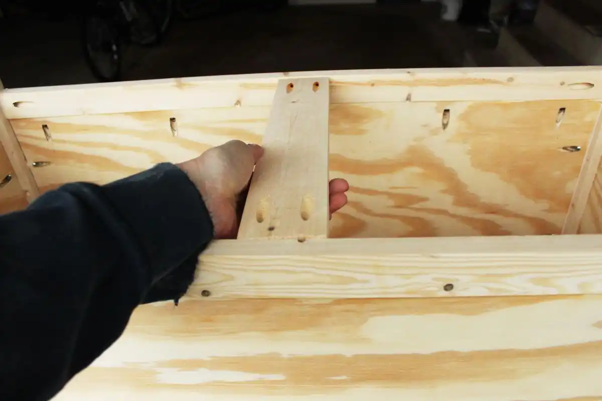 DIY Toy Box strip in the center of the box