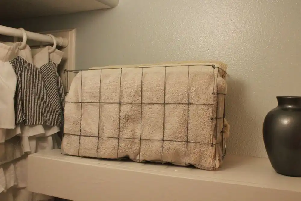 diy-wire-basket-industrial-style