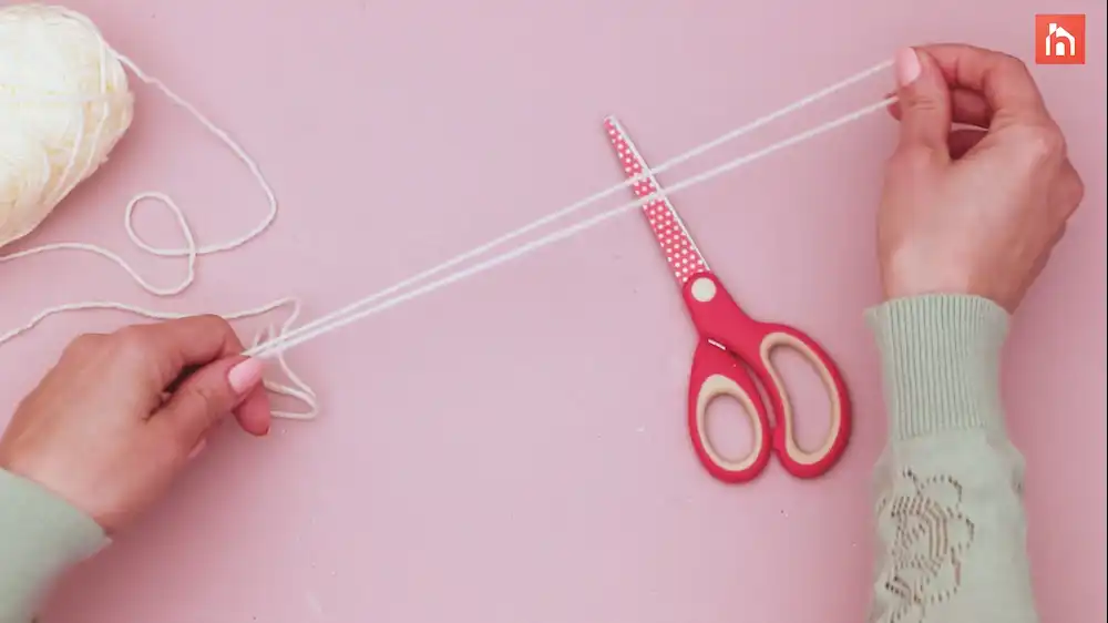 DIY Yarn Wall Tassel 2