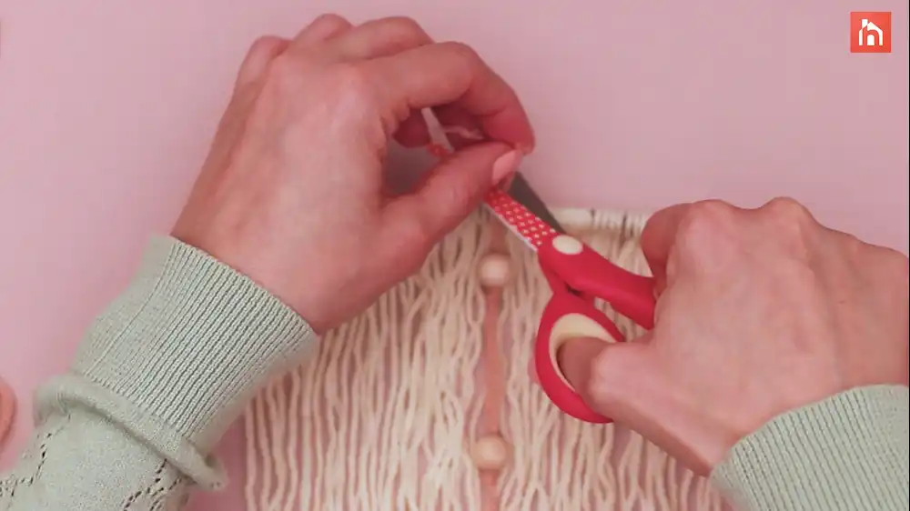 DIY Yarn Wall Tassel 70