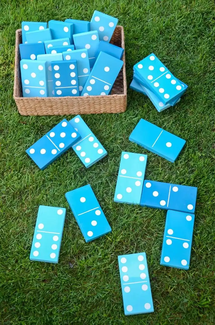 DIY backyard dominos