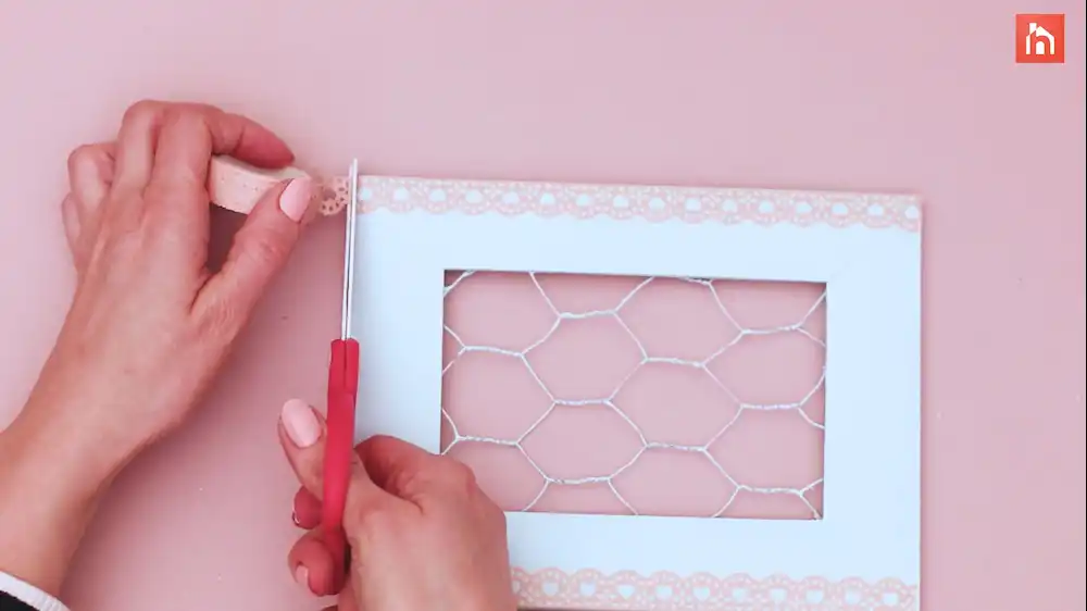 DIY chicken wire frame 39