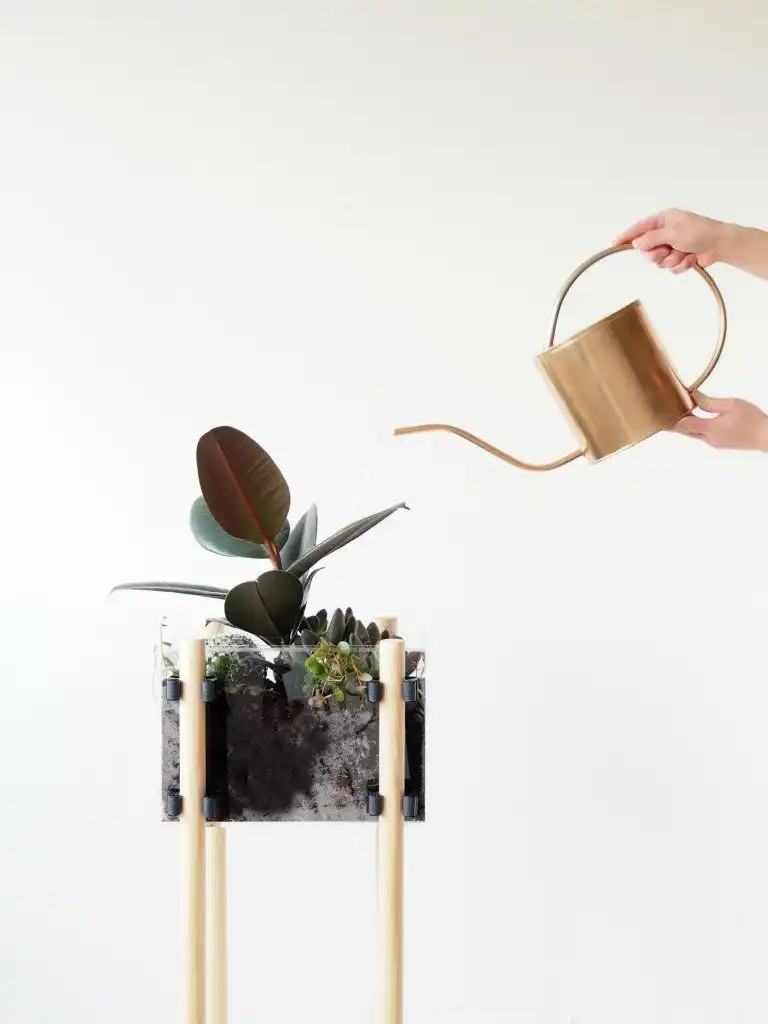 DIY raised planter