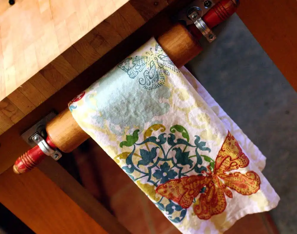 DIY rolling pin towel kitchen holder