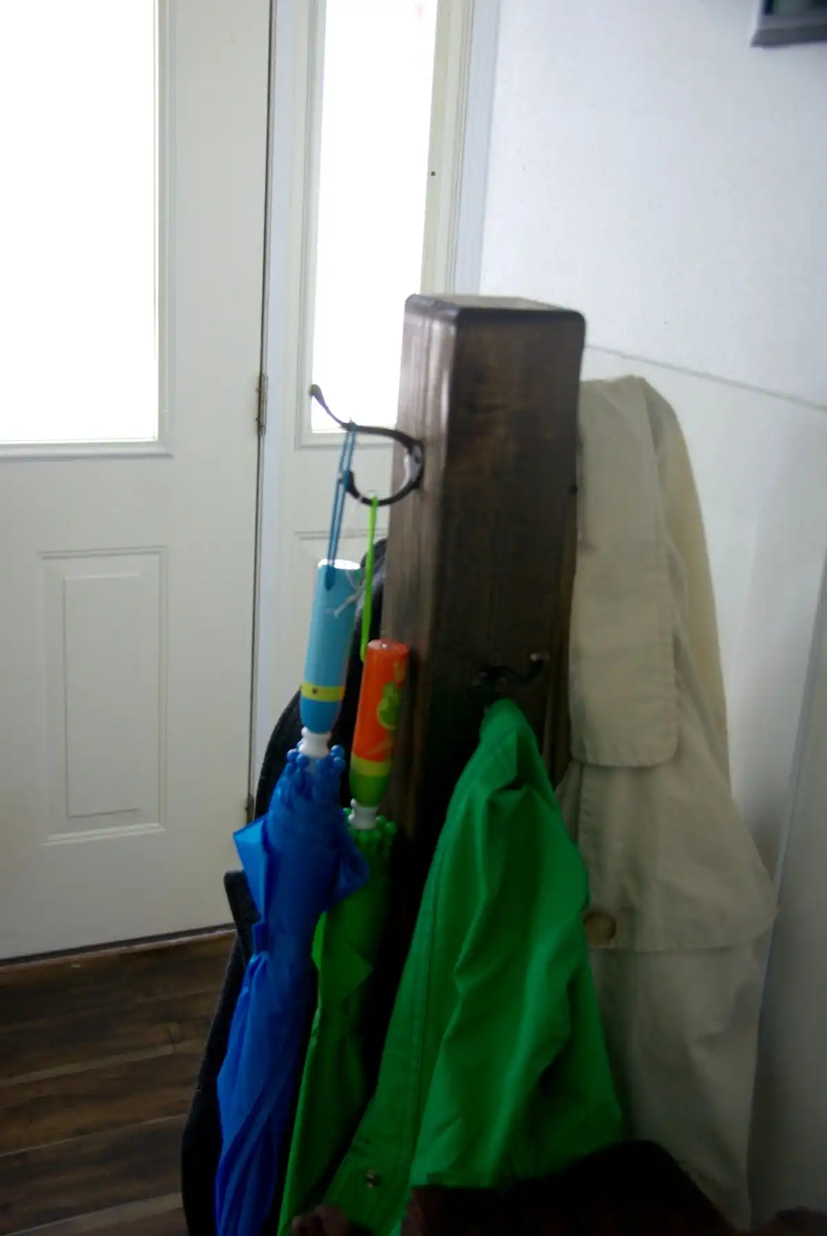 DIY wood coat rack