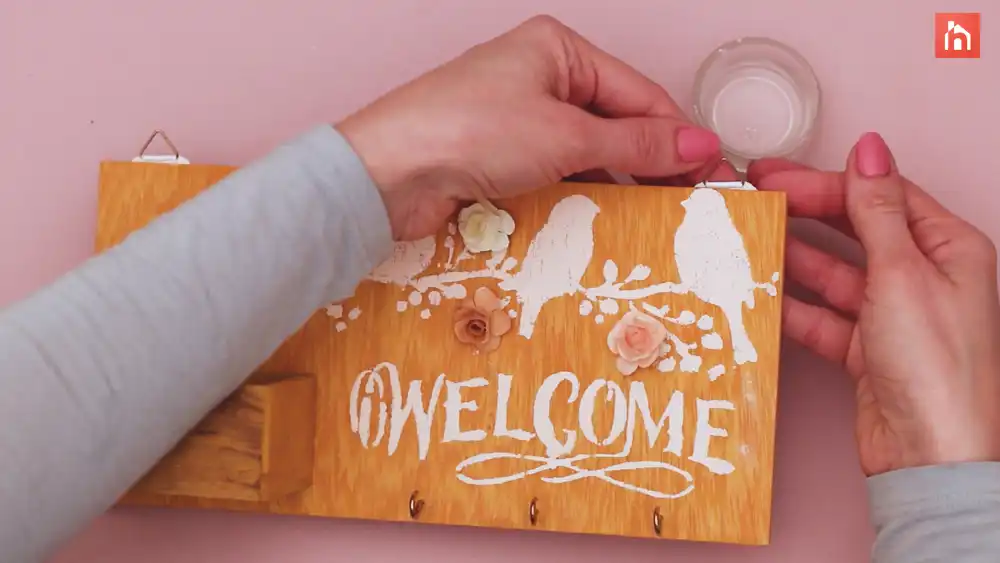 DIY wooden key holder step 1 27