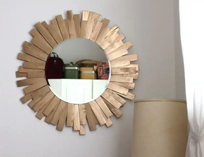 DIY wooden starburst mirror