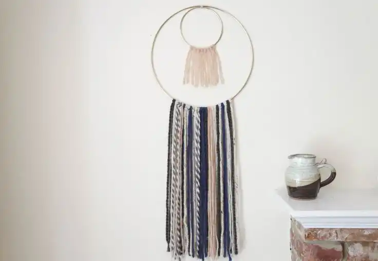 DIY yarn wall hanging
