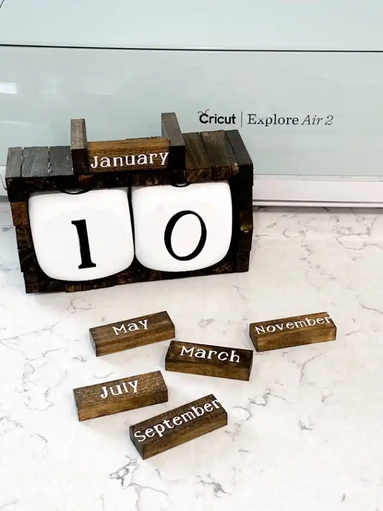 DIy wood block calendar