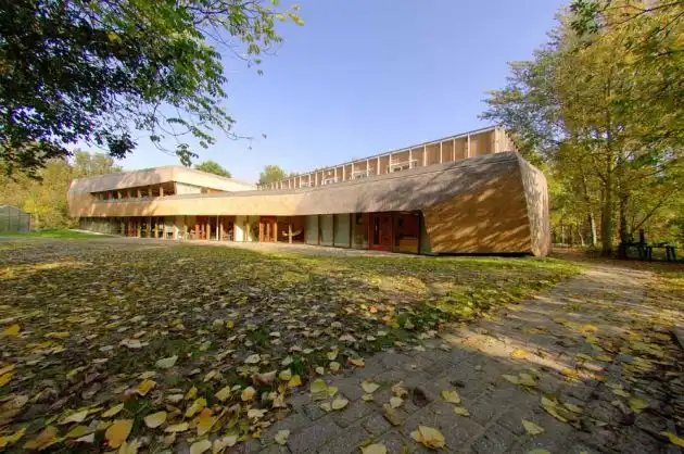Daycare Centre Felsoord by Möhn Bouman Architects