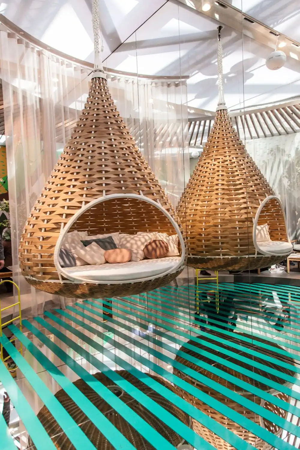 Dedon Hanging Nest Lounger