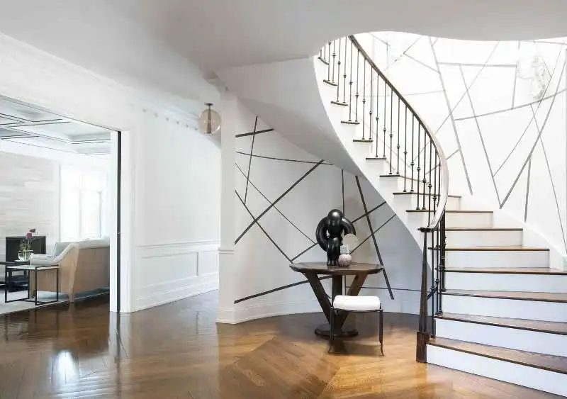 Design studio Alison Rose New York entryway decor