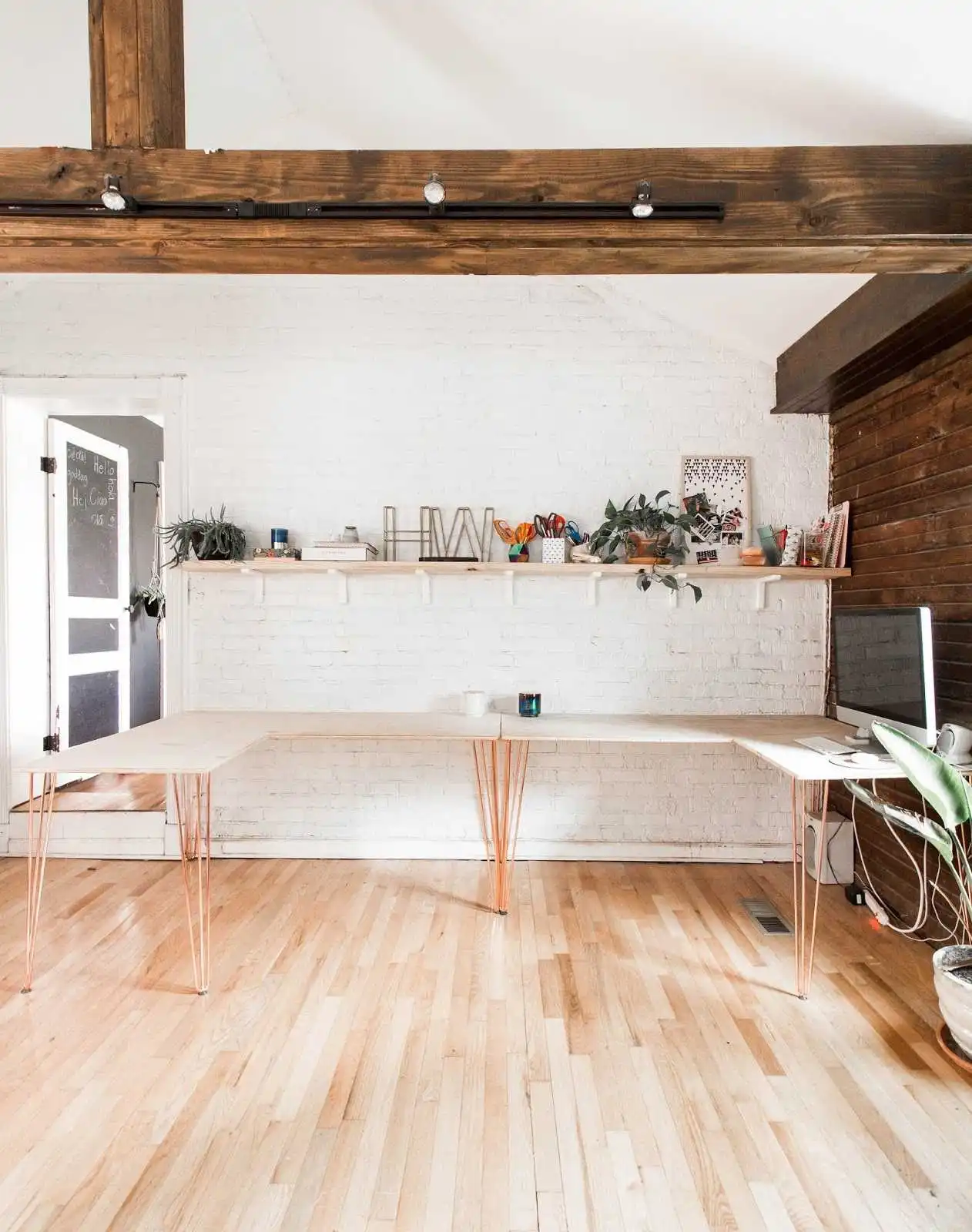 Desk with copper hairpin legs